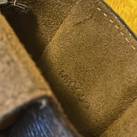 ‼️SALE‼️Authentic Louis Vuitton monogram canvas Etui case - Picture 10 of 10